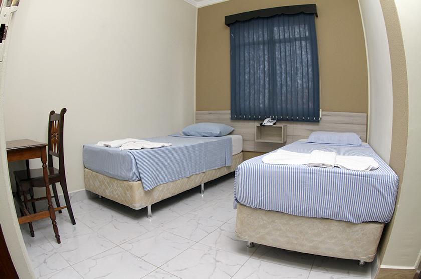 Hotel Vila Rica Maringá Eksteriør billede